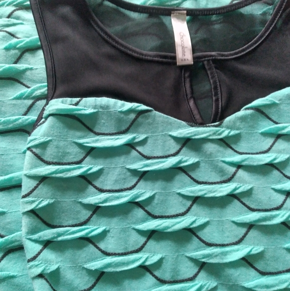 Mermaid textured dress - Picture 4 of 4